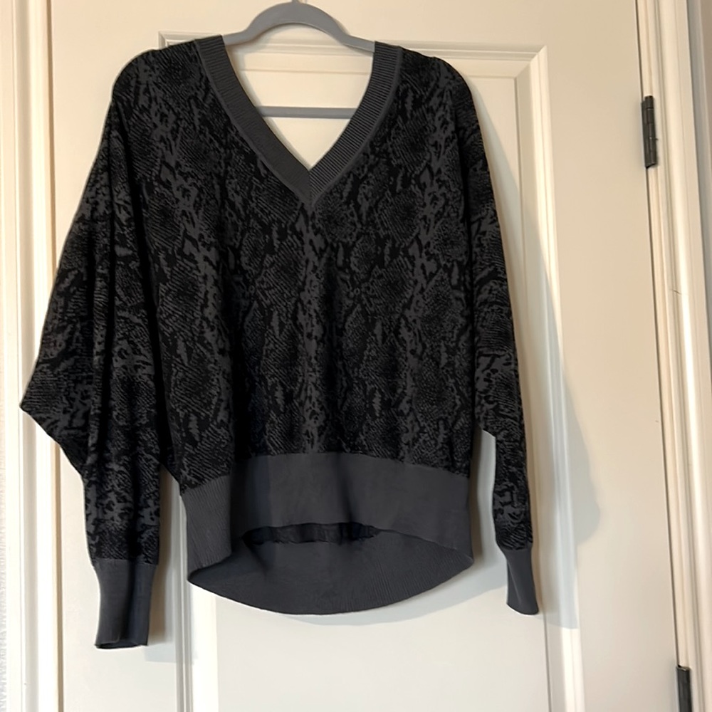 Express sweater NWOT
